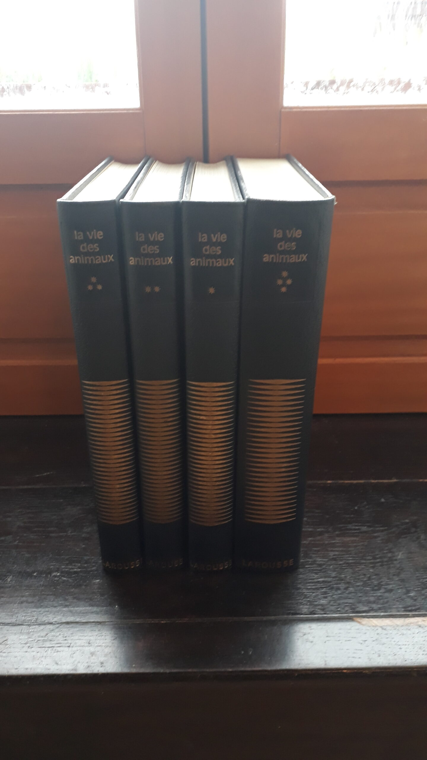 Collection Larousse : livres la vie des animaux Grassé (Pierre-Paul) La vie des animaux.
