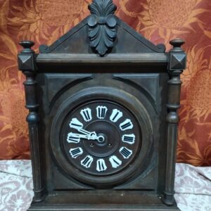 Ancienne pendule murale en bois
