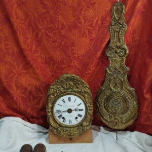 ancien mouvement de comtoise du 19ème siècle - sonnerie cloche+ balancier + poids + clé PG6